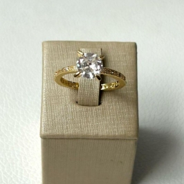 Anel Solitário Cravejado Volta Inteira