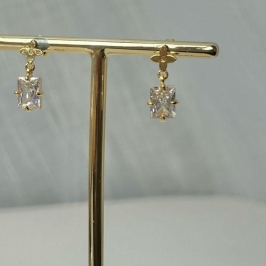 Brinco Pendurado Zircônia