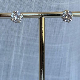 Brinco Ponto de Luz 10 MM