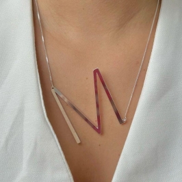 Colar Letra Grande M