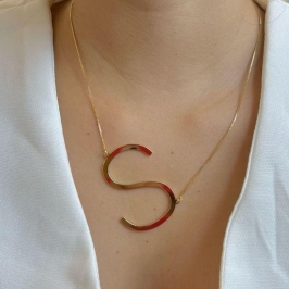 Colar Letra Grande S