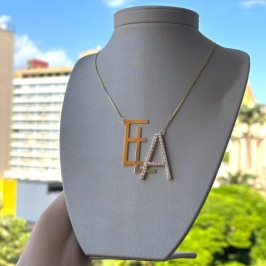 Colar Monograma 3 Letras