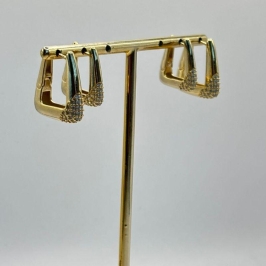 Conjunto de Argola Triângulo Cravejado