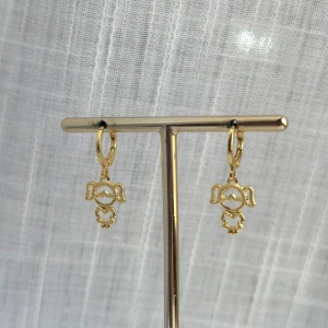 Brinco Menina
