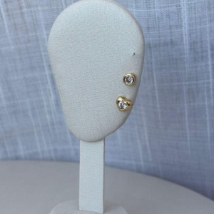 Conjunto de Brinco Coração com Ponto de Luz