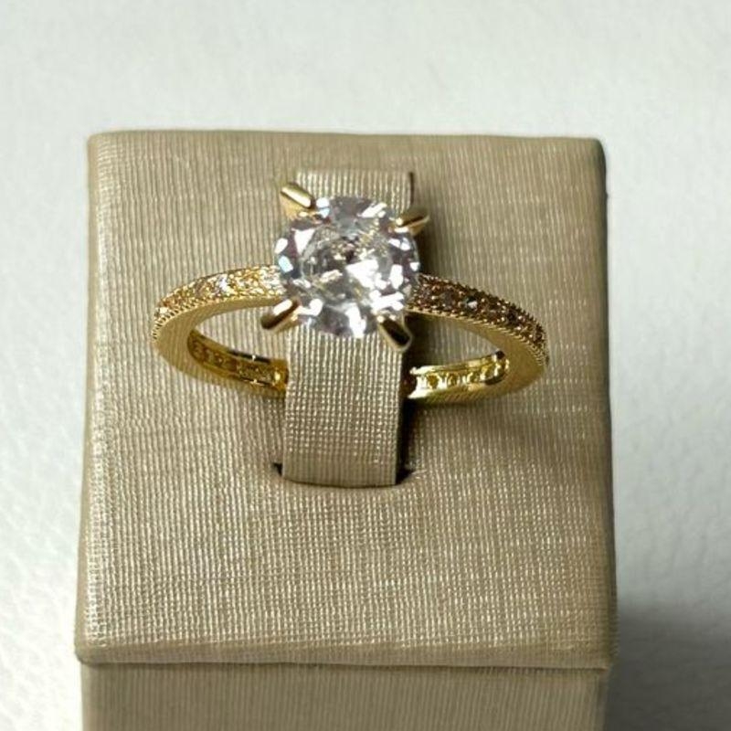 Anel Solitário Cravejado Volta Inteira