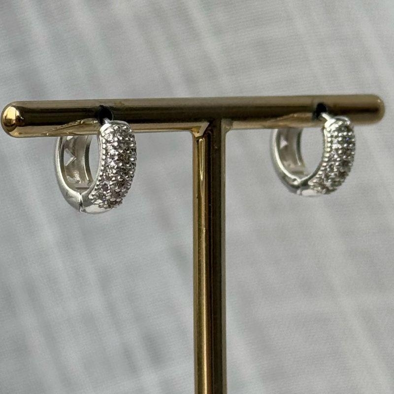 Brinco Argola Pavê M