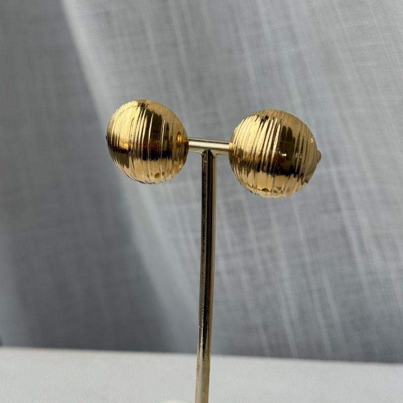 Brinco Esfera com Frizo G