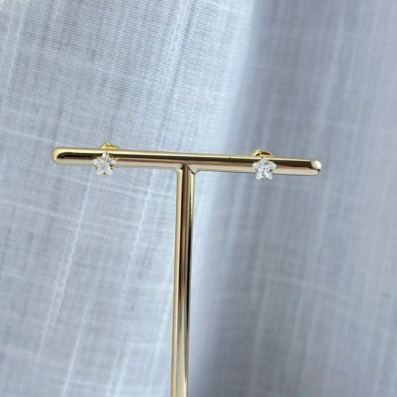 Brinco Ponto de Luz Estrela PP