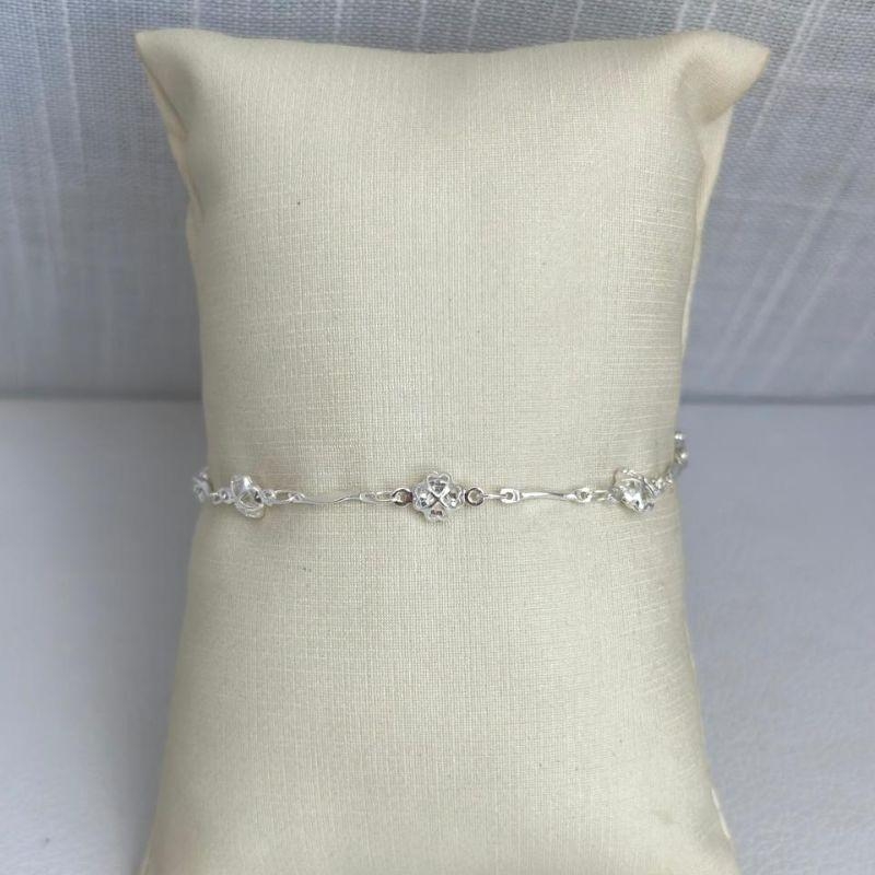 Pulseira Flor Delicada