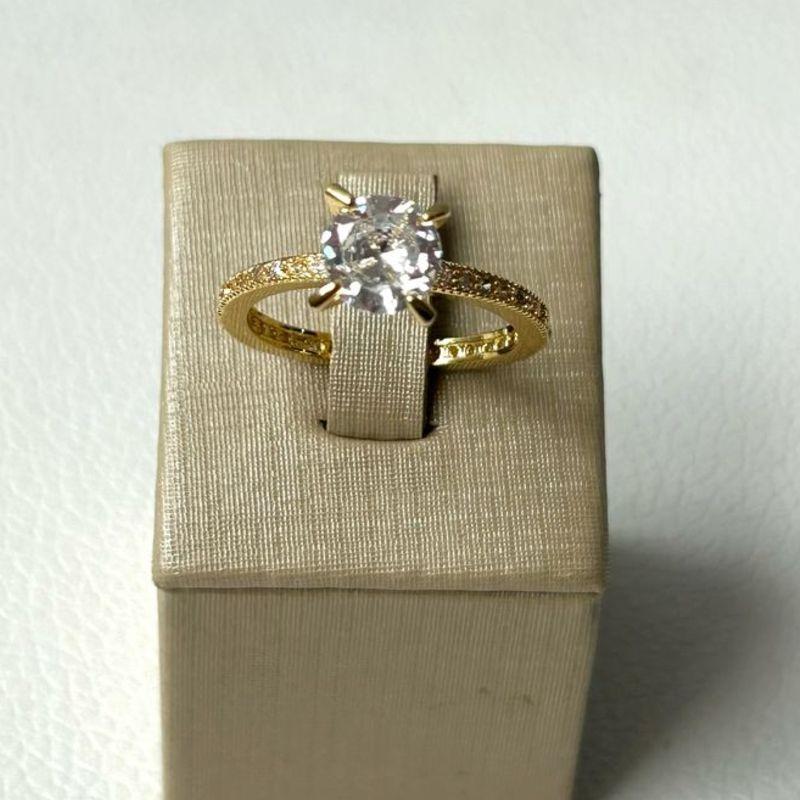 Anel Solitário Cravejado Volta Inteira