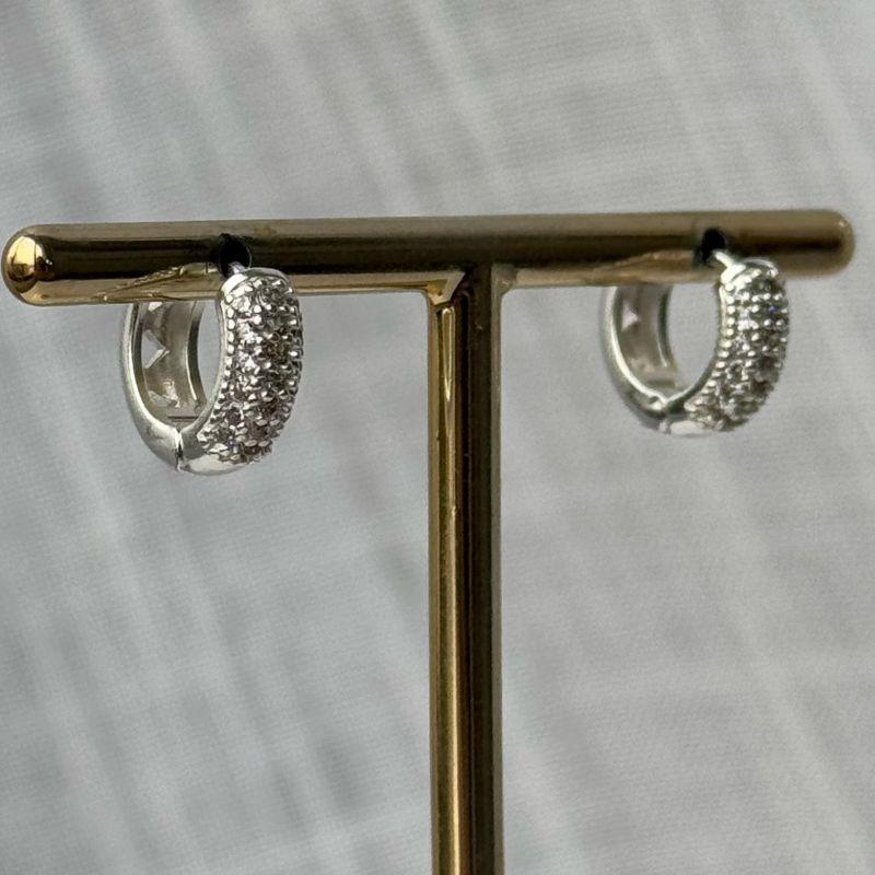 Brinco Argola Pavê M