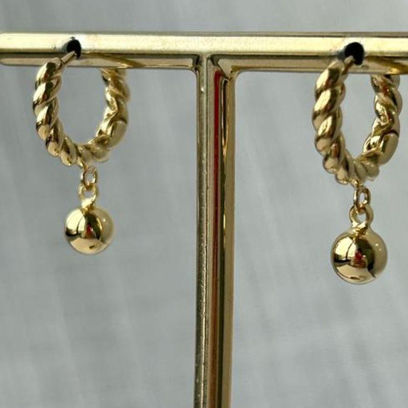 Brinco Argola Torcida