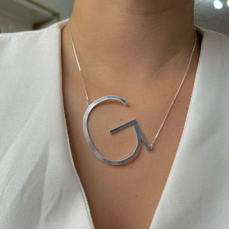 Colar Letra Grande G