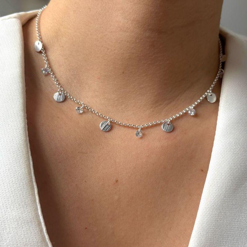 Colar Chapinha Riscada com Ponto de Luz