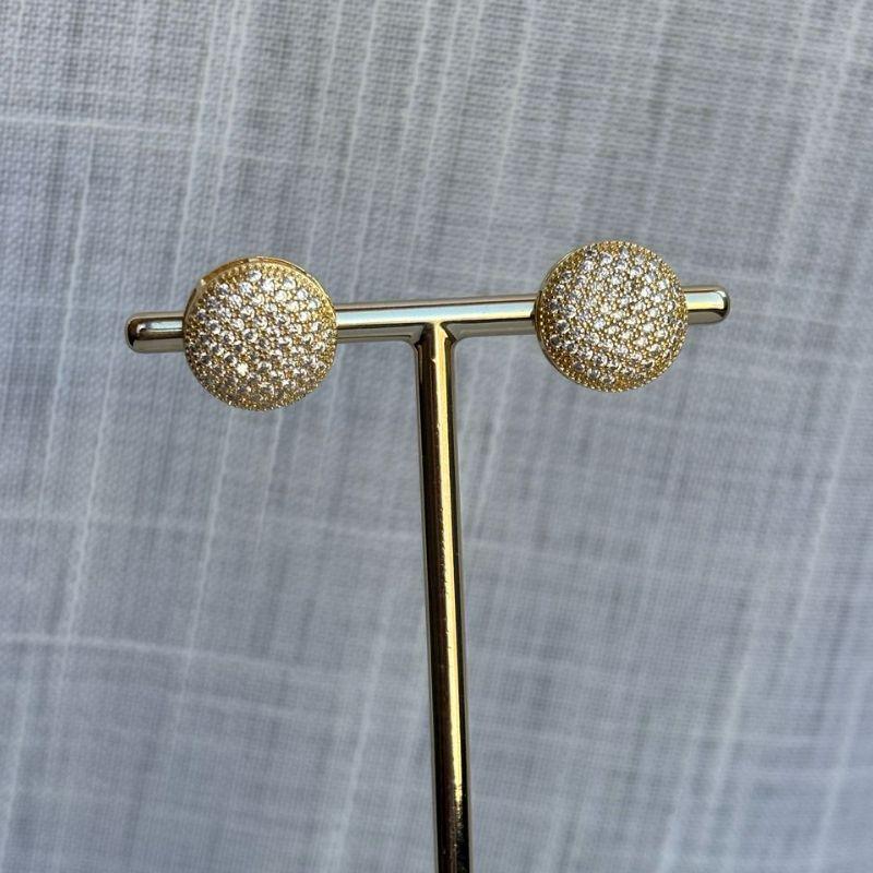 Brinco Redondo Microcravejado