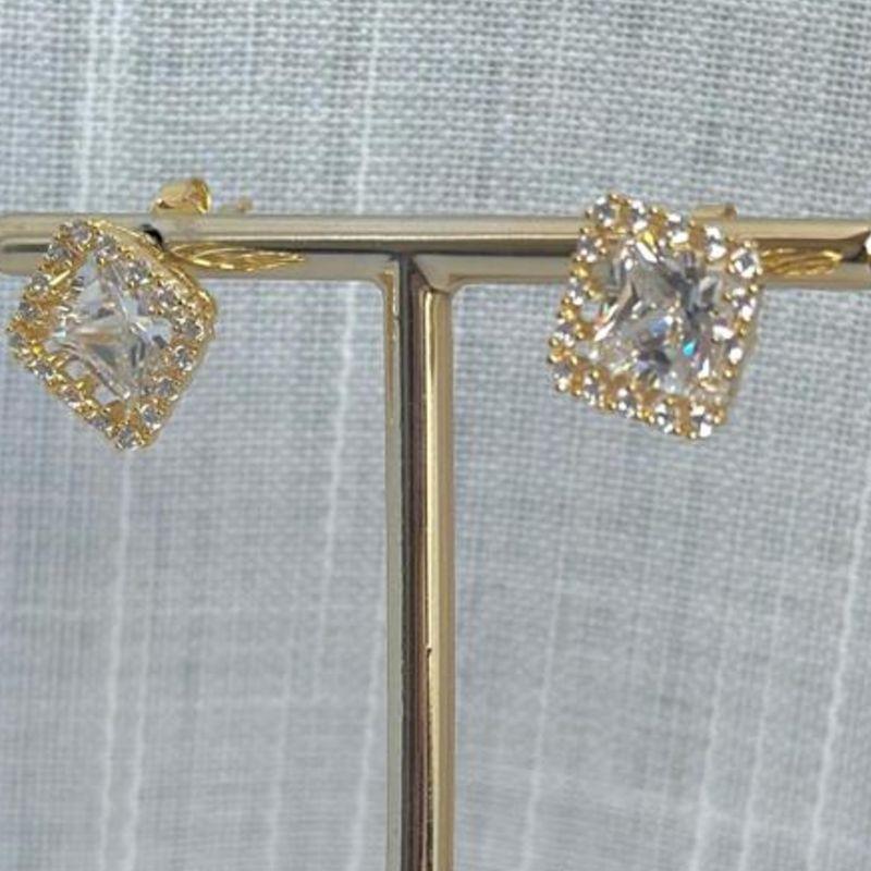 Brinco Ponto de Luz todo Cravejado Lateral