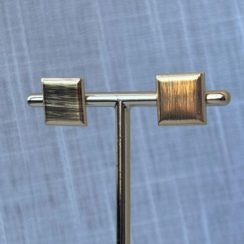 Brinco Chapa Quadrado