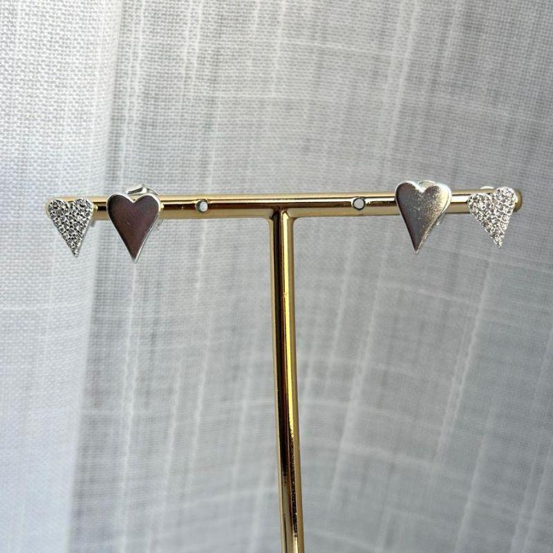 Conjunto de Brinco Coração