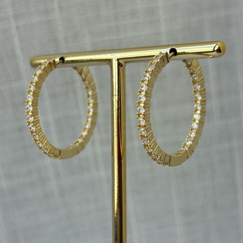 Brinco Argola Micrôcavejada Frente e Fundo M