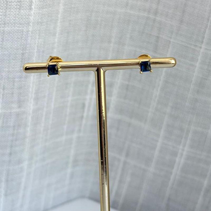 Brinco Ponto de Luz Azul Caixa Quadrada