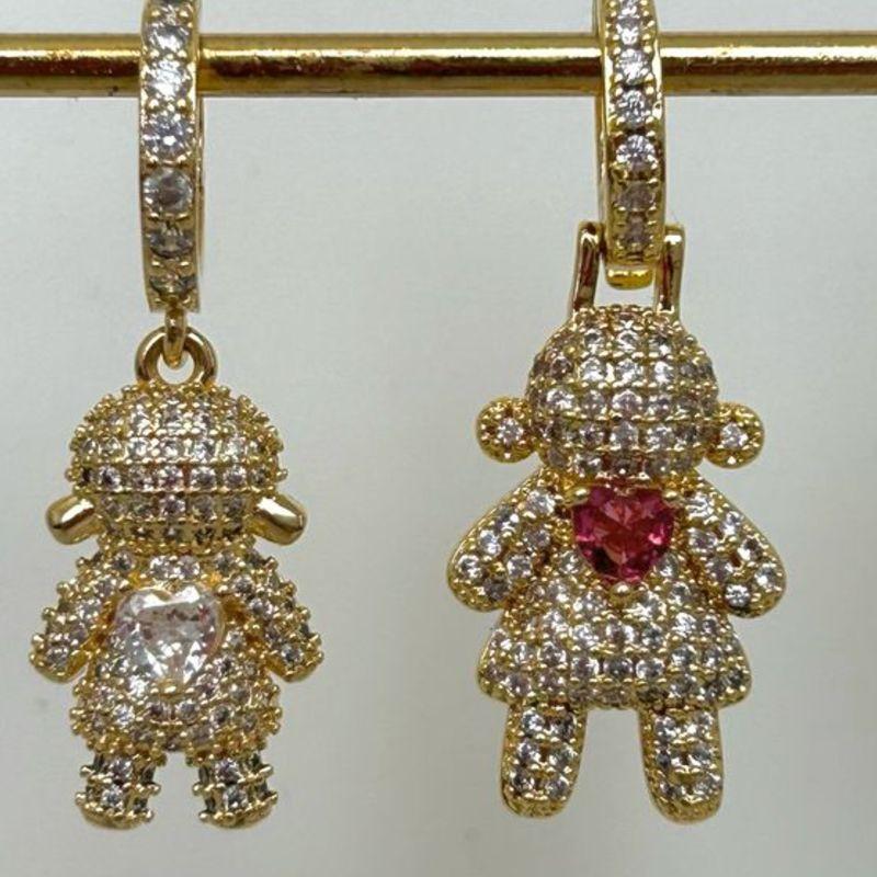 Pingente Filha Micrôcravejado