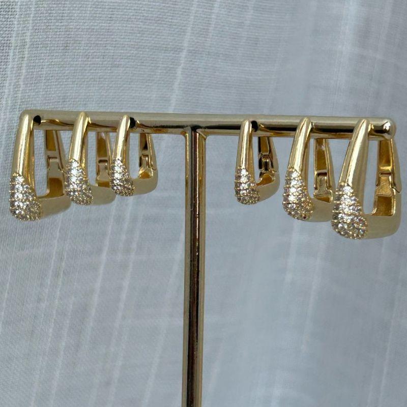 Trio de Brinco Triangular Microcravejado